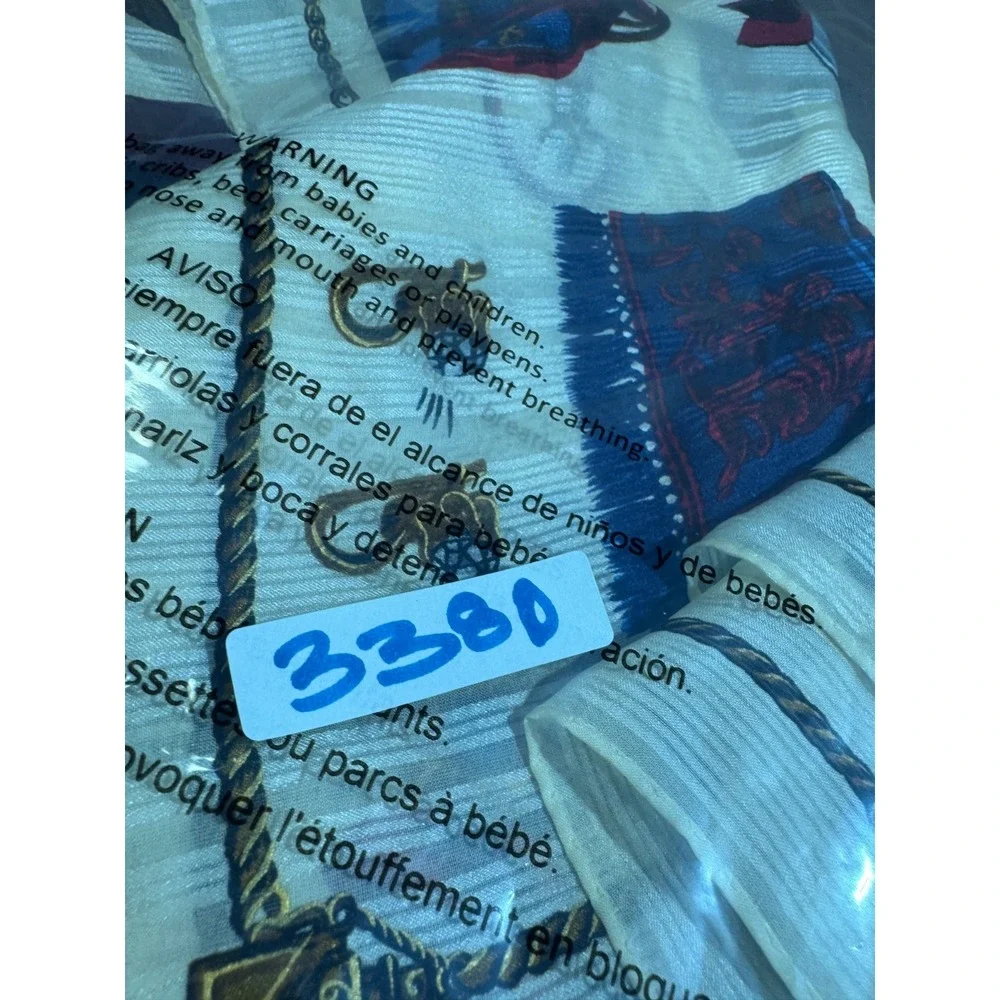 Jones New York Scarf Victorian Edwardian Motif Square Scarf Neckerchief Wrap